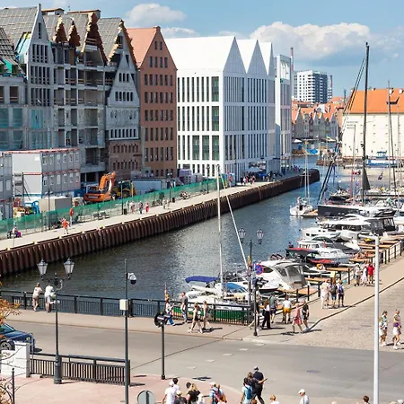 Moon Gdansk