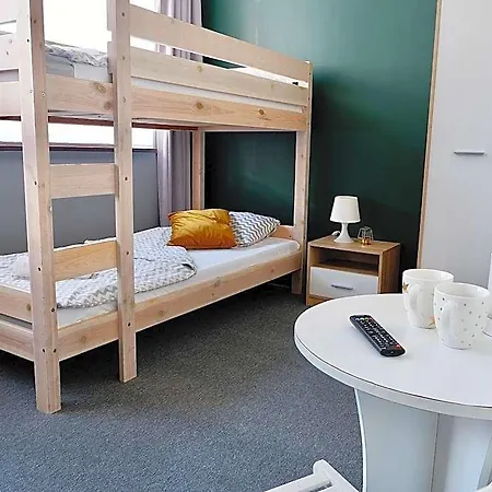 Moon Hostel *